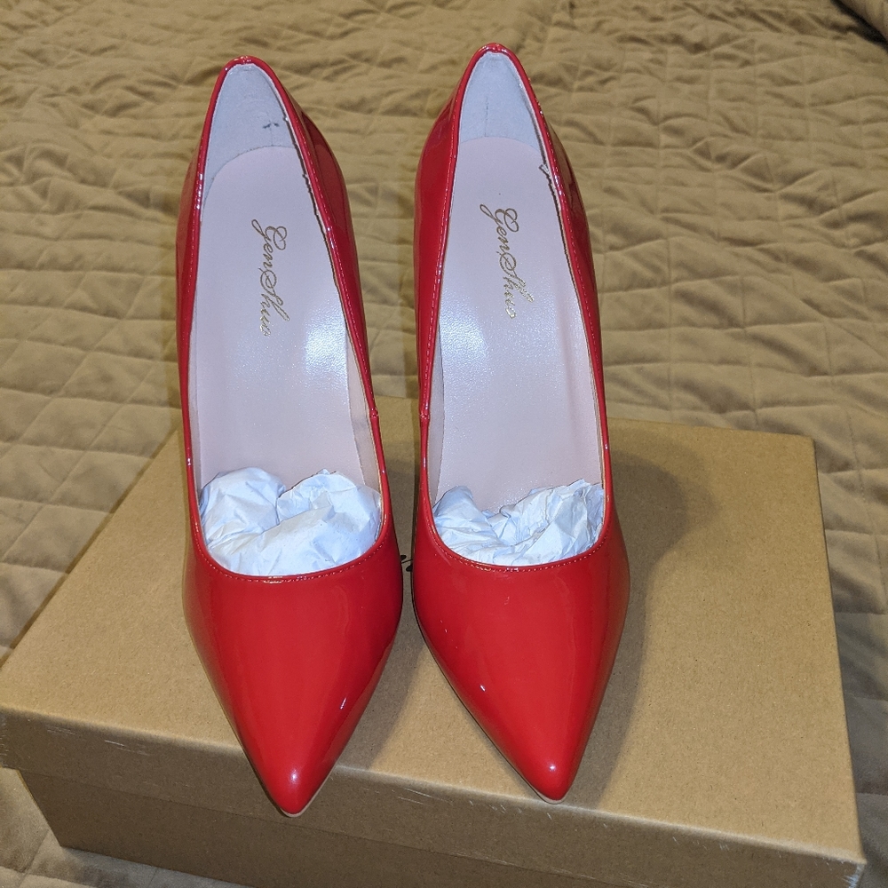 Shoes - Picture 3 of 5